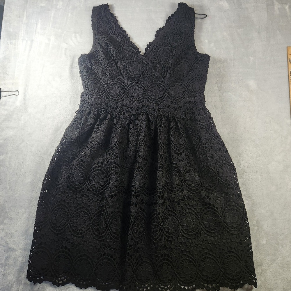 Adrianna Papell Women's Sz. 16 V Neck‎ Lace Sheath Sleeveless Dress In Black